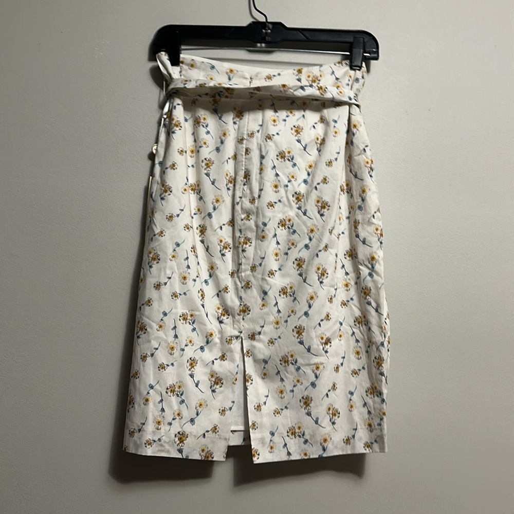 ANTONIO MELANI Cameron Floral Print Pencil Skirt Tie Belt Ivory Size 6 Preppy - Picture 3 of 6